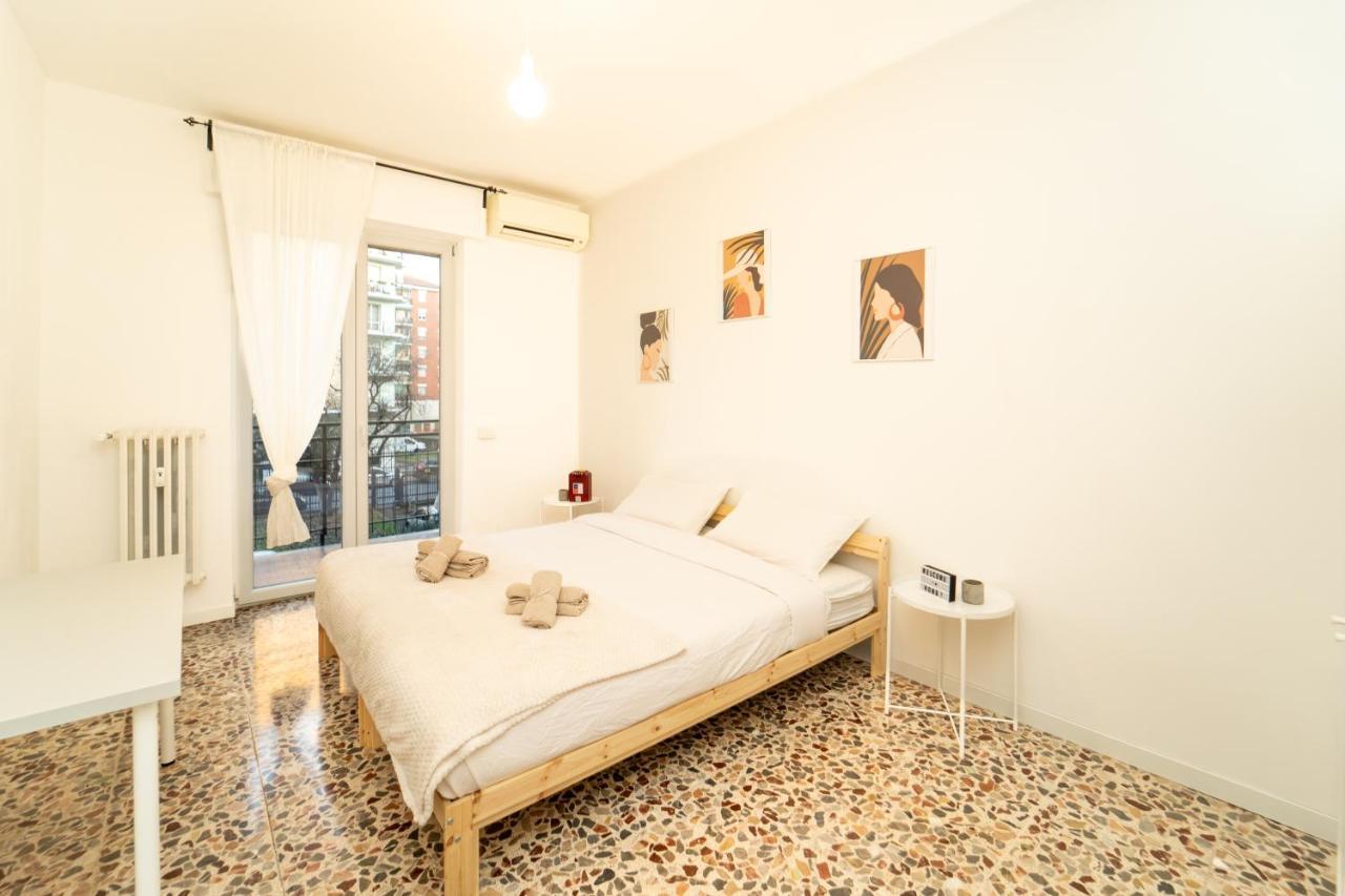 Apartmán Trilocale Con Parcheggio Privato Milán Exteriér fotografie
